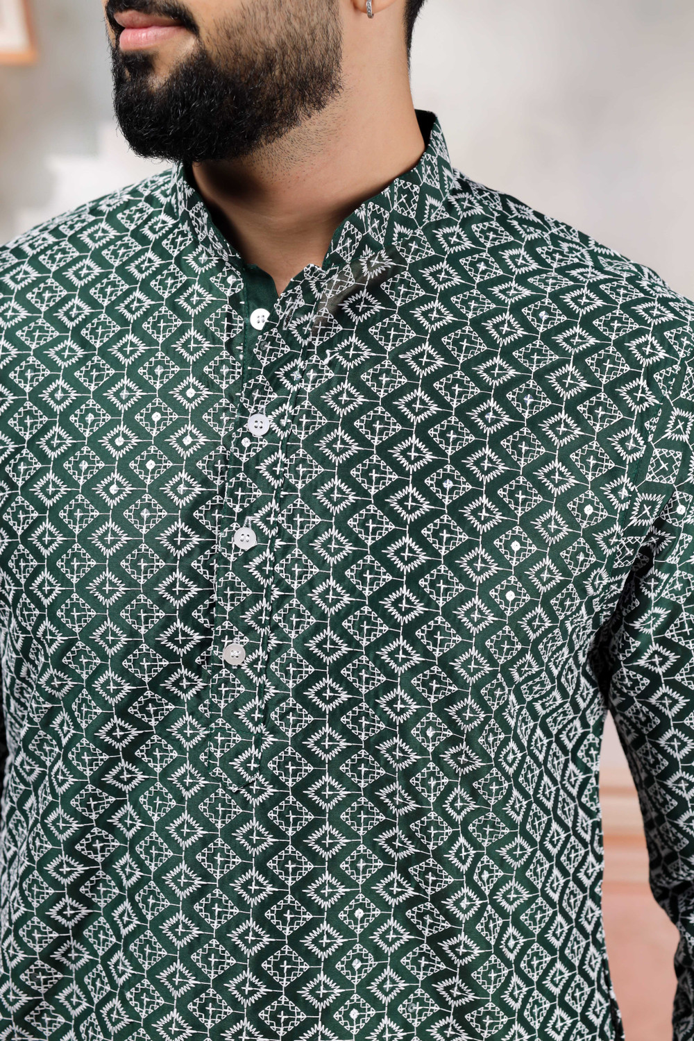 Image of Koshin Men Embroidered Straight Kurta