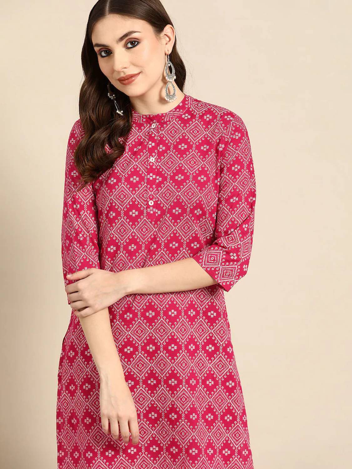 Isha e Kart Women Printed Viscose Rayon Straight Kurta (Pink)