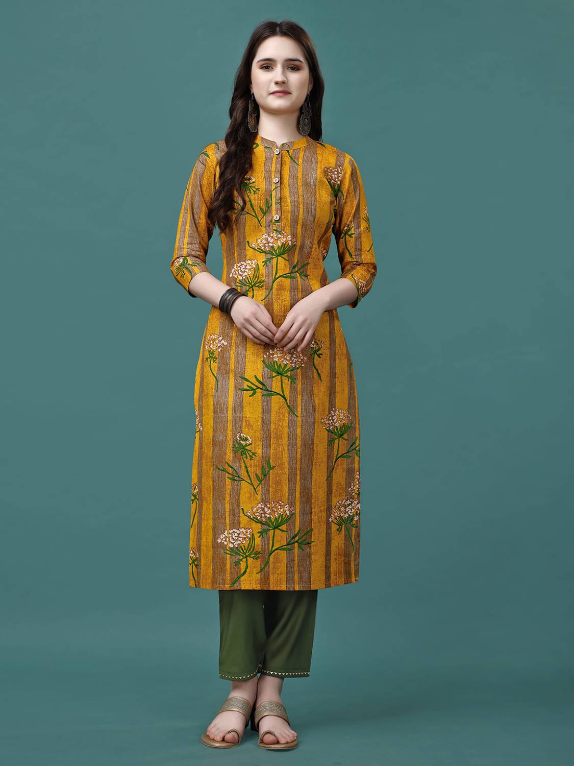 berrylicious Women Floral Print Straight Kurta