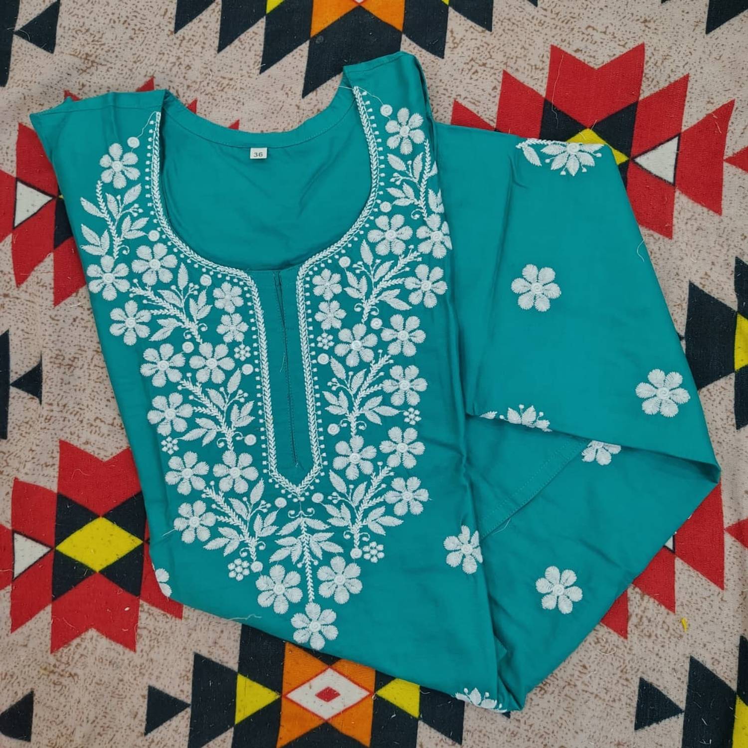 ABCOLLECTION Women Embroidered Straight Kurta