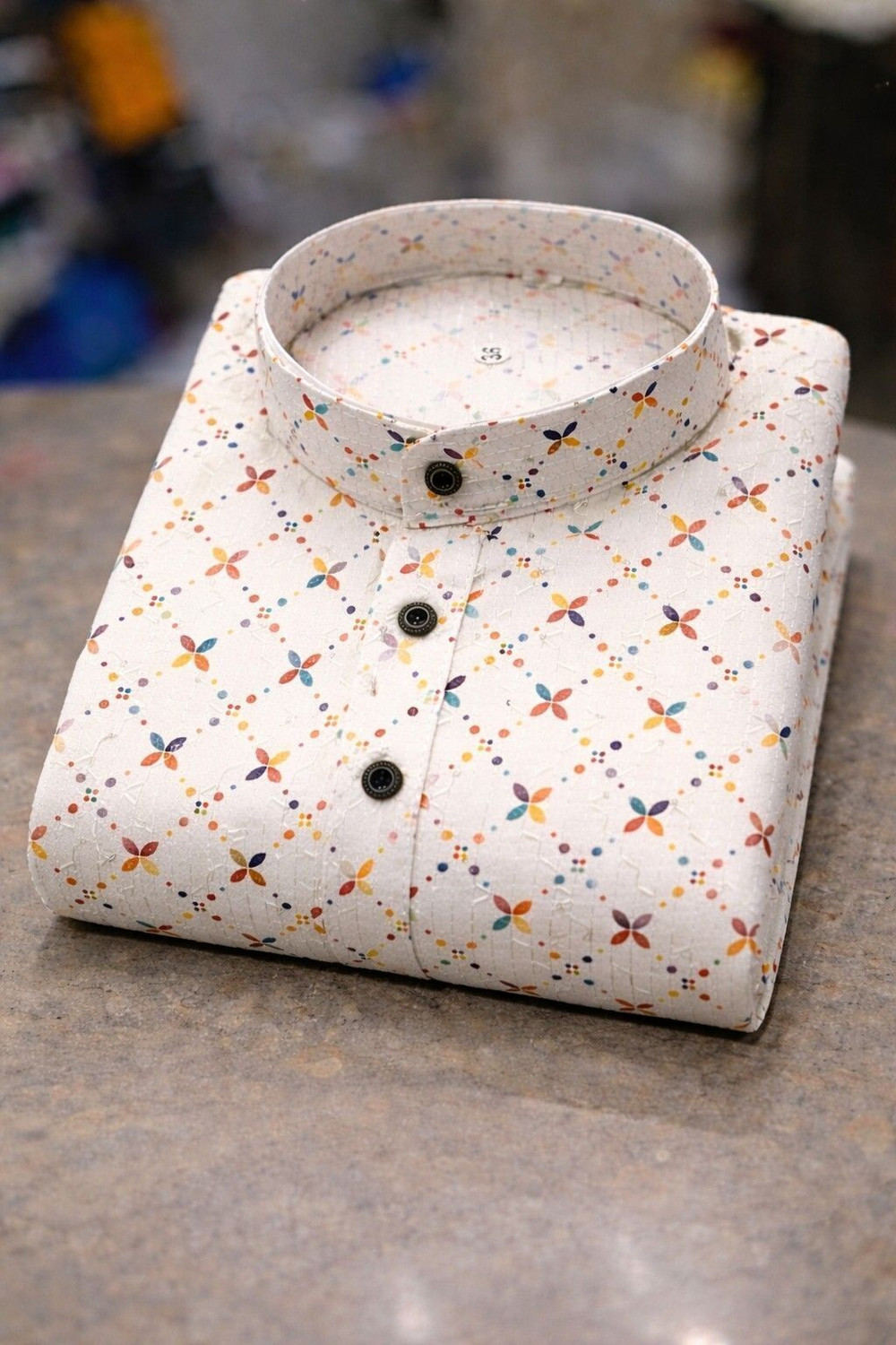 Image of Rainbow Cloths Men Printed Straight Kurta
