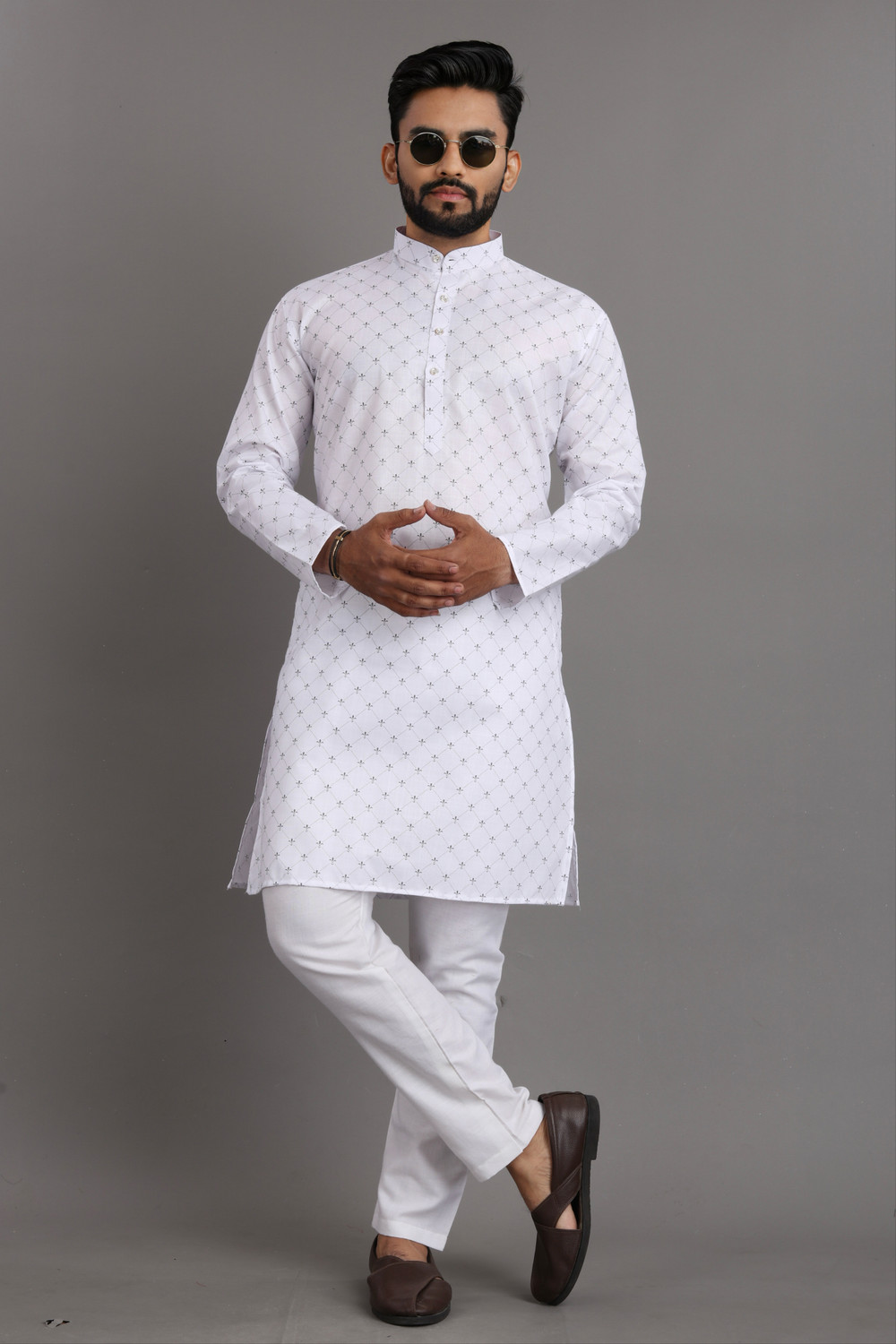 Image of SOPANI Men Solid Kurta