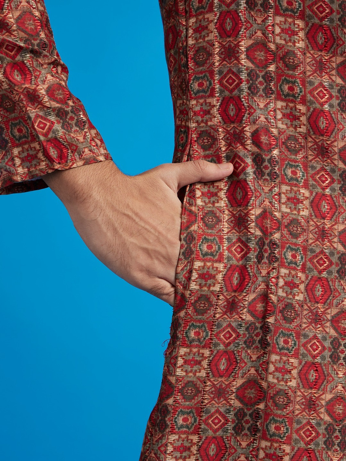 Image of DIWAS by Manyavar Men Printed Straight Kurta