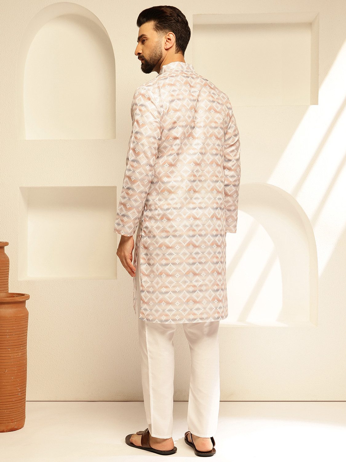 Image of SOJANYA Men Printed Straight Kurta