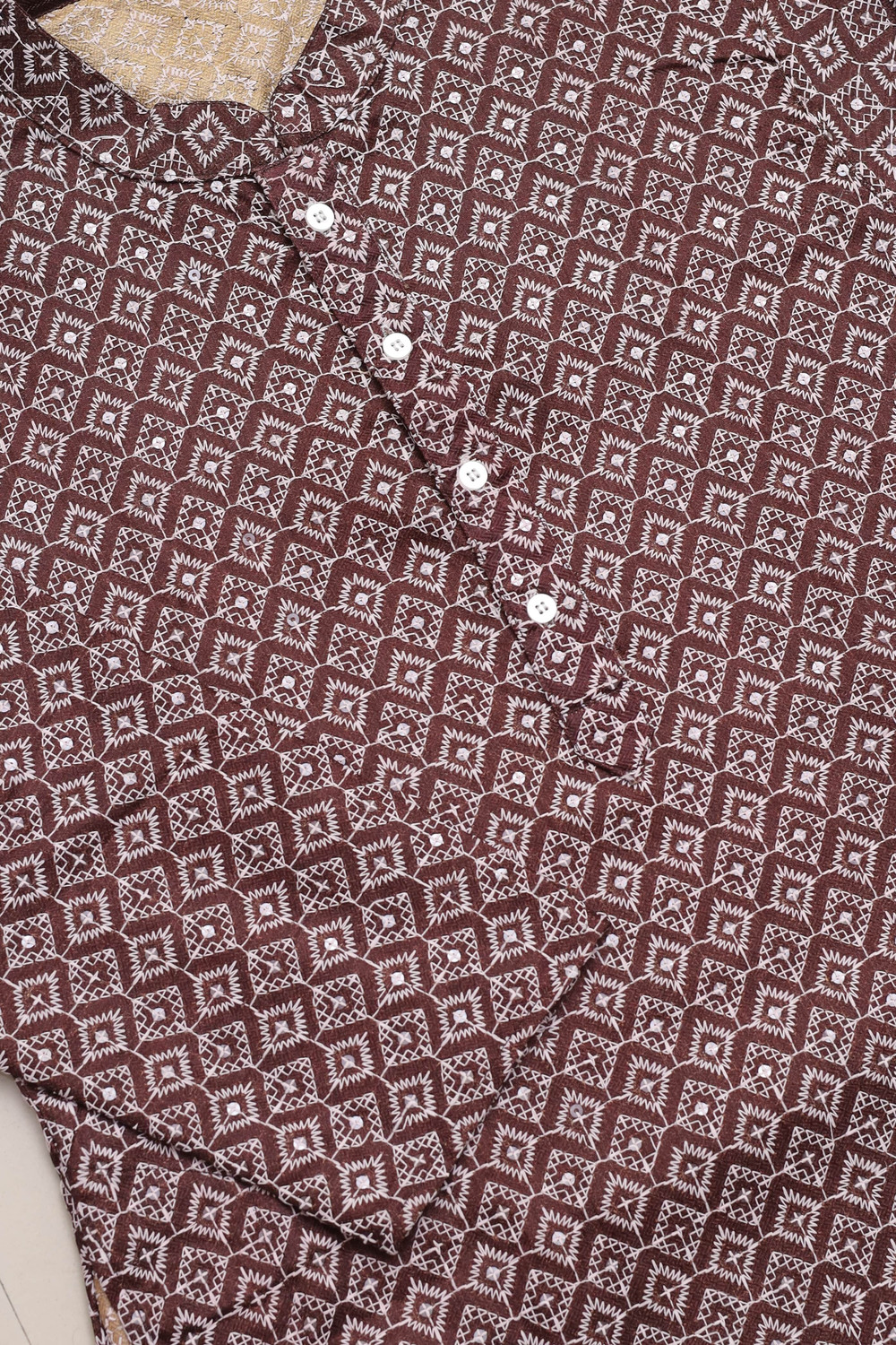 Image of Koshin Men Embroidered Straight Kurta
