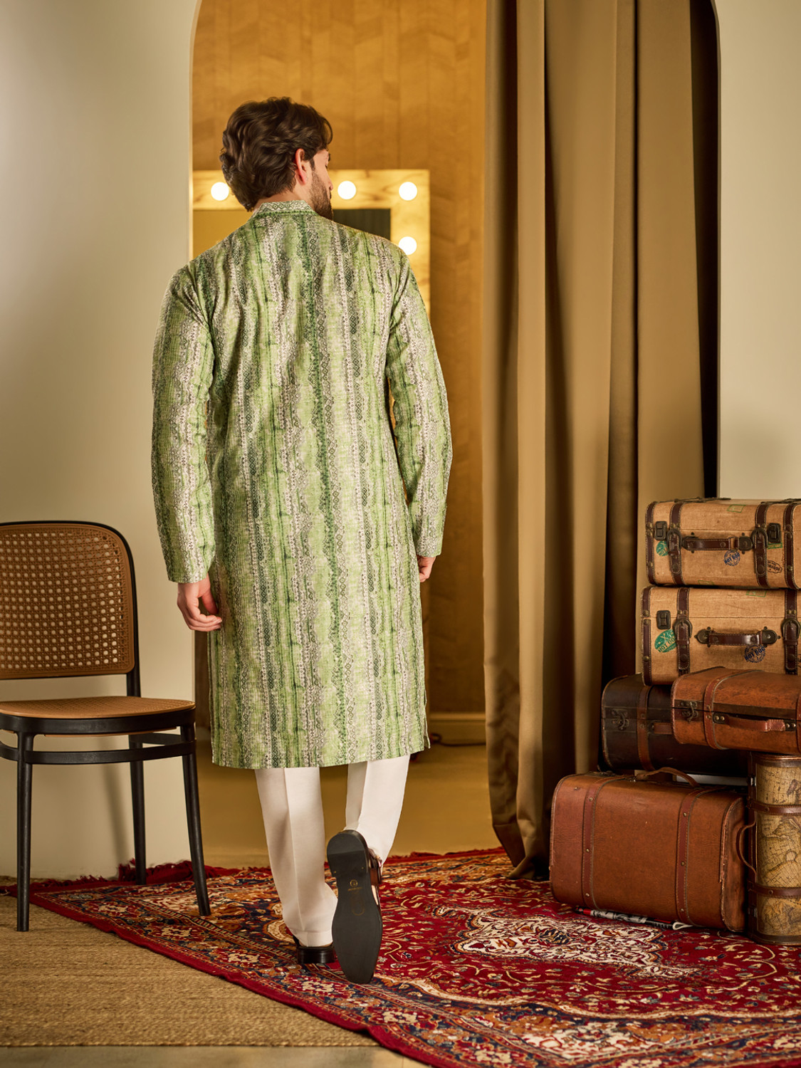 Image of SOJANYA Printed Cotton Silk Straight Kurta for Men (Green)