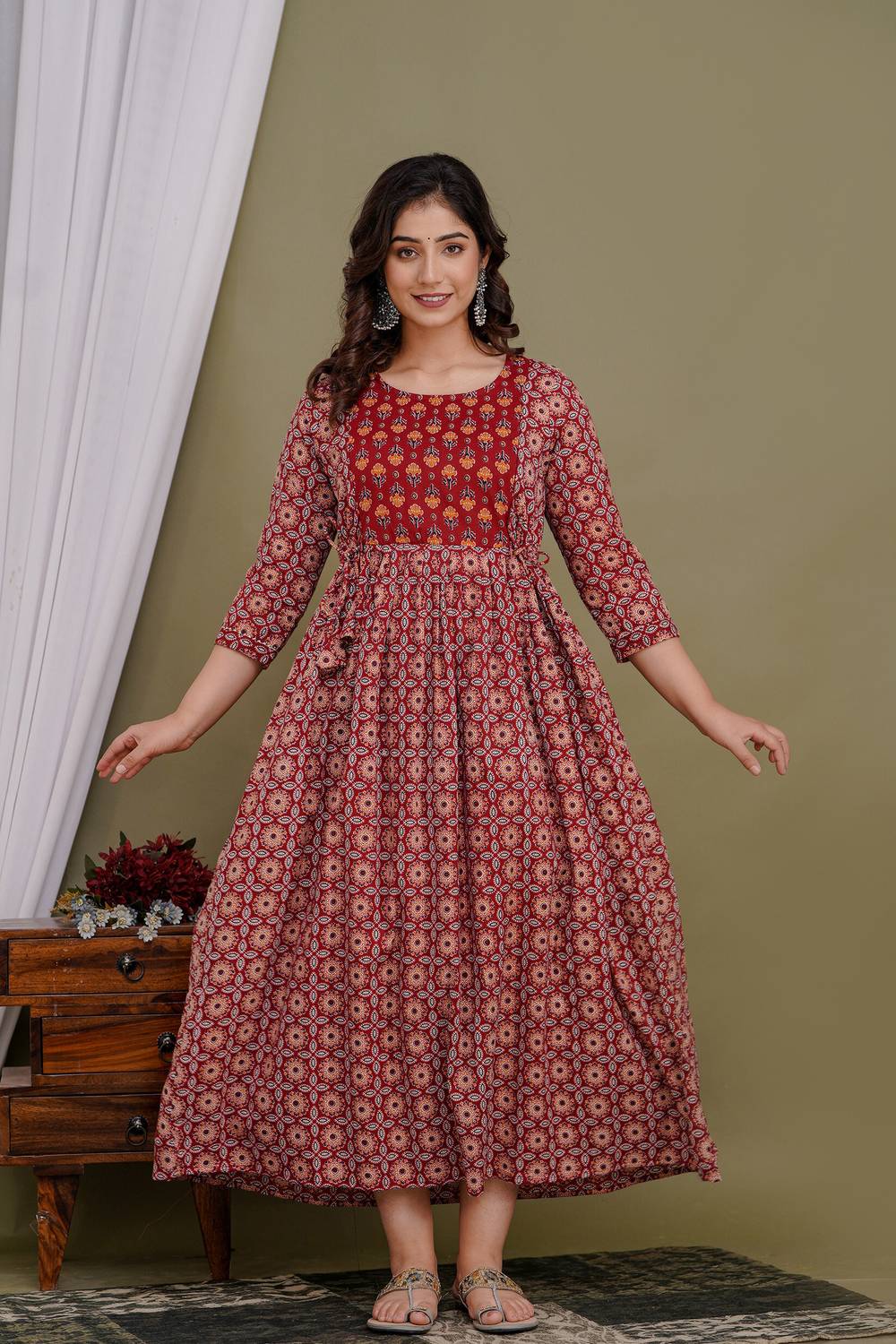 Tulsiram Women Printed Pure Cotton Anarkali Kurta (Maroon, Orange