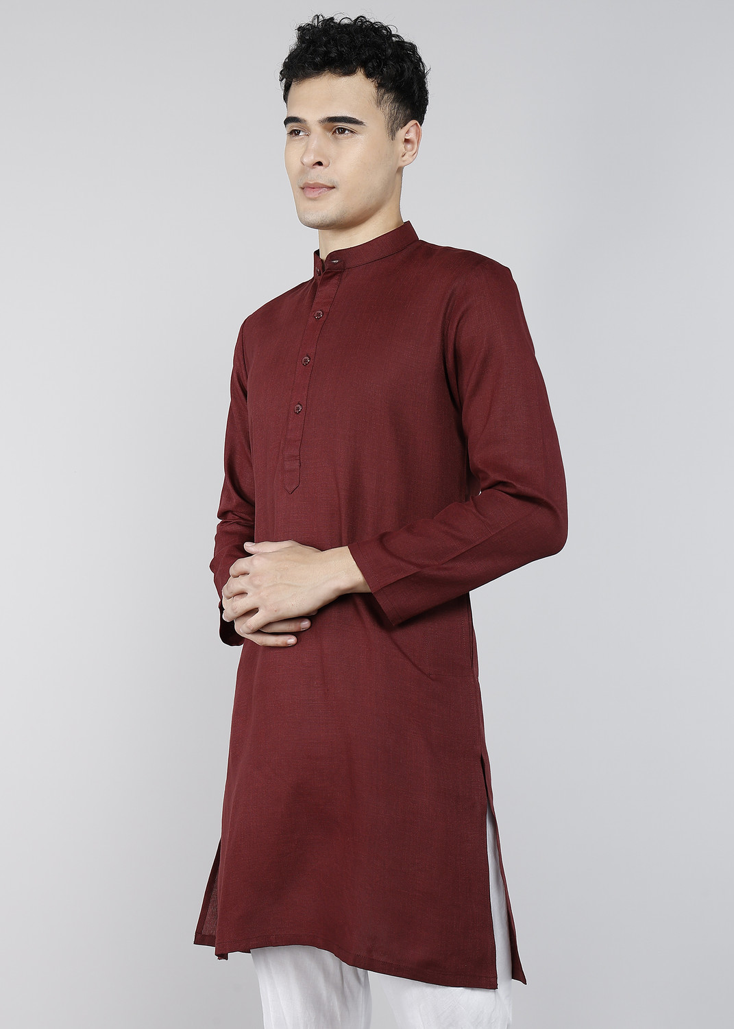 Image of Punya Men Solid Straight Kurta