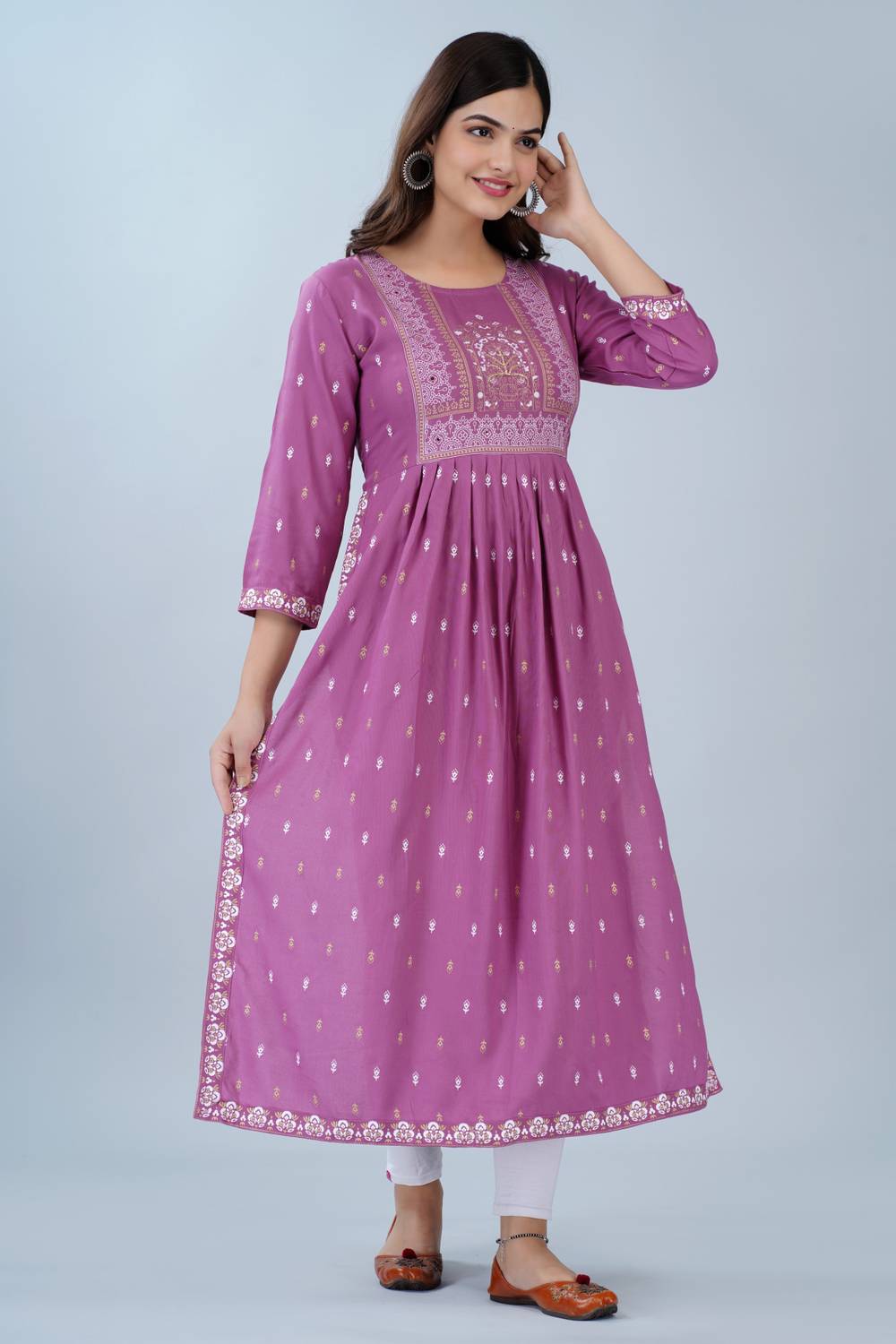 Saabhi Women Printed Viscose Rayon Flared Kurta (White, Purple, G
