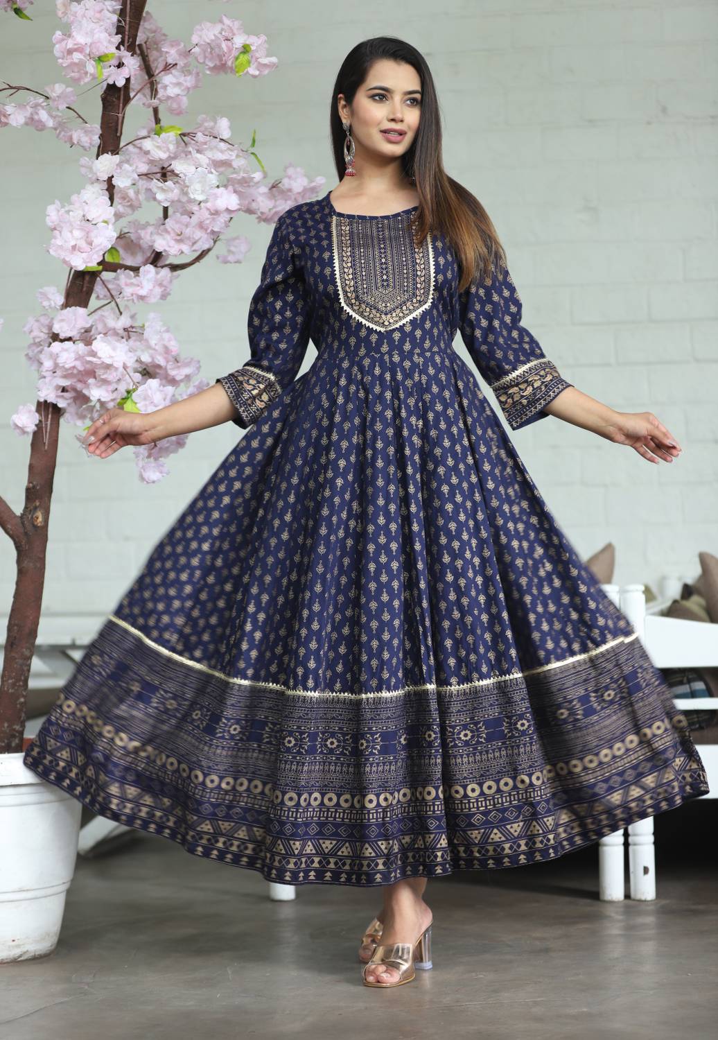 PRISTYLE Women Floral Print Viscose Rayon Anarkali Kurta (Blue, G