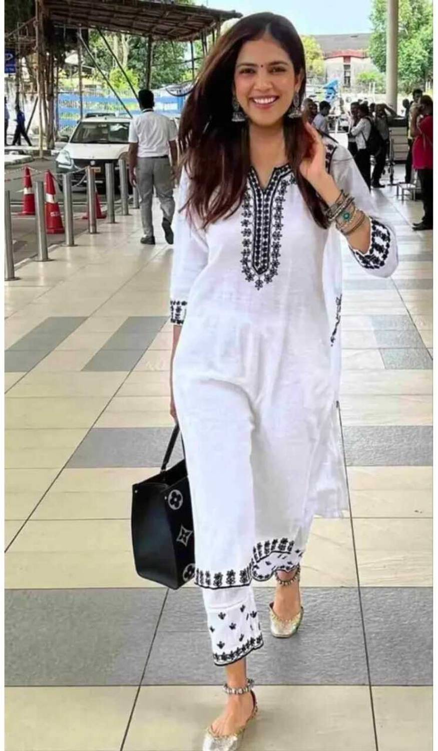 AmberEnterprise Women Embroidered A-line Kurta
