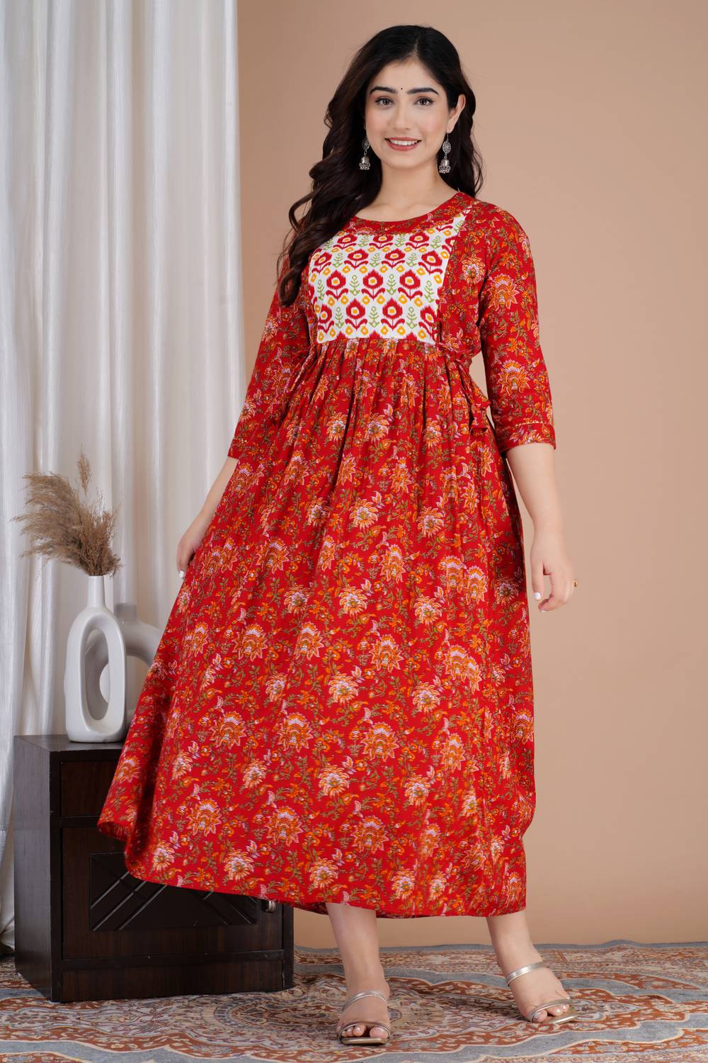 Tulsiram Women Printed Pure Cotton Anarkali Kurta (Red, White)