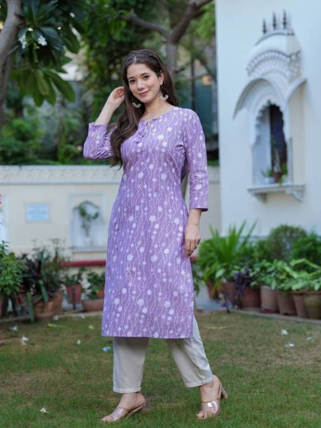 Anmi Printed Women Straight Kurta