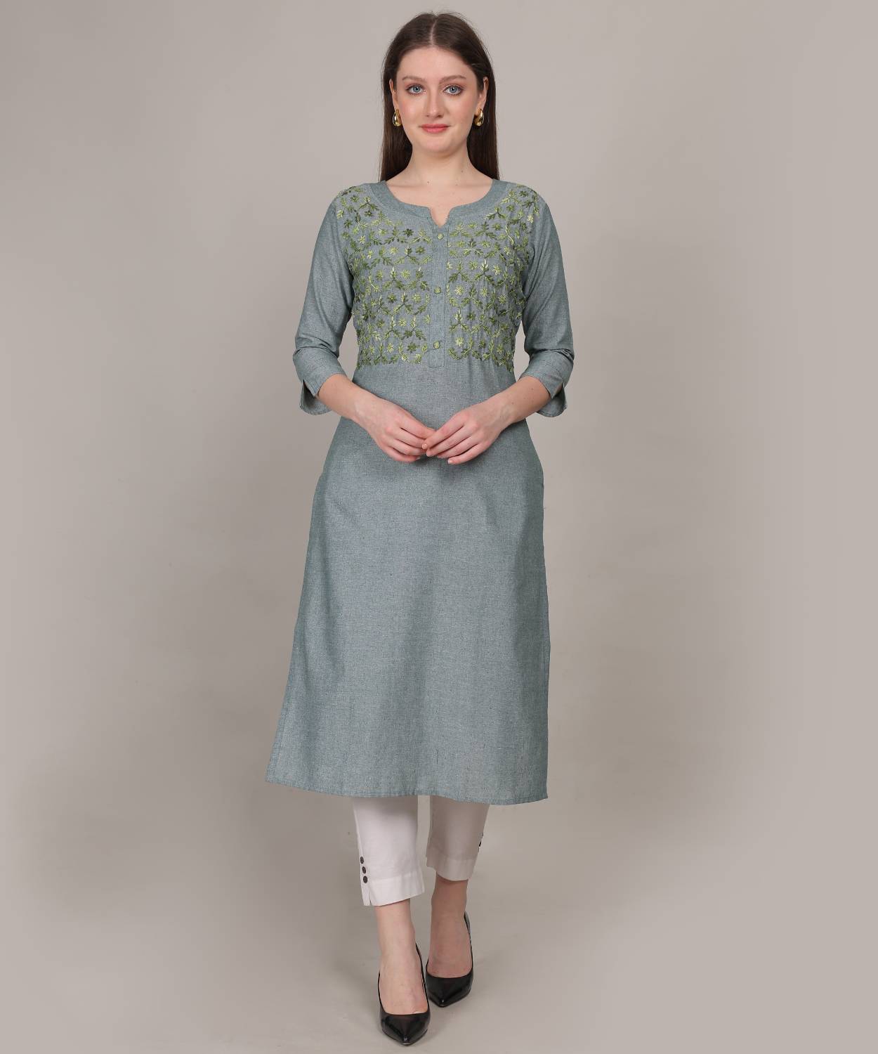 4U Fashion Women Embroidered Straight Kurta