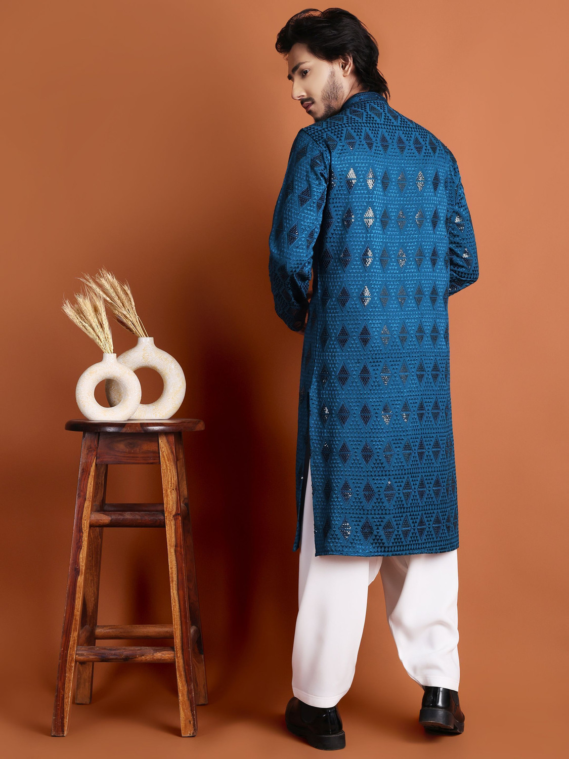 Image of TIBRA Men Embroidered, Embellished Straight Kurta