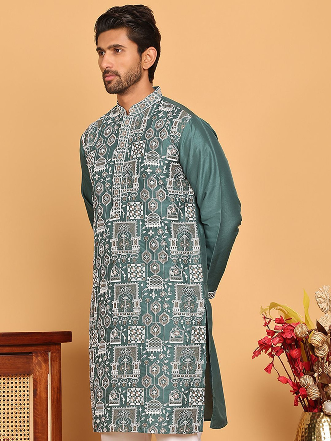 Image of Jompers Men Embroidered Straight Kurta