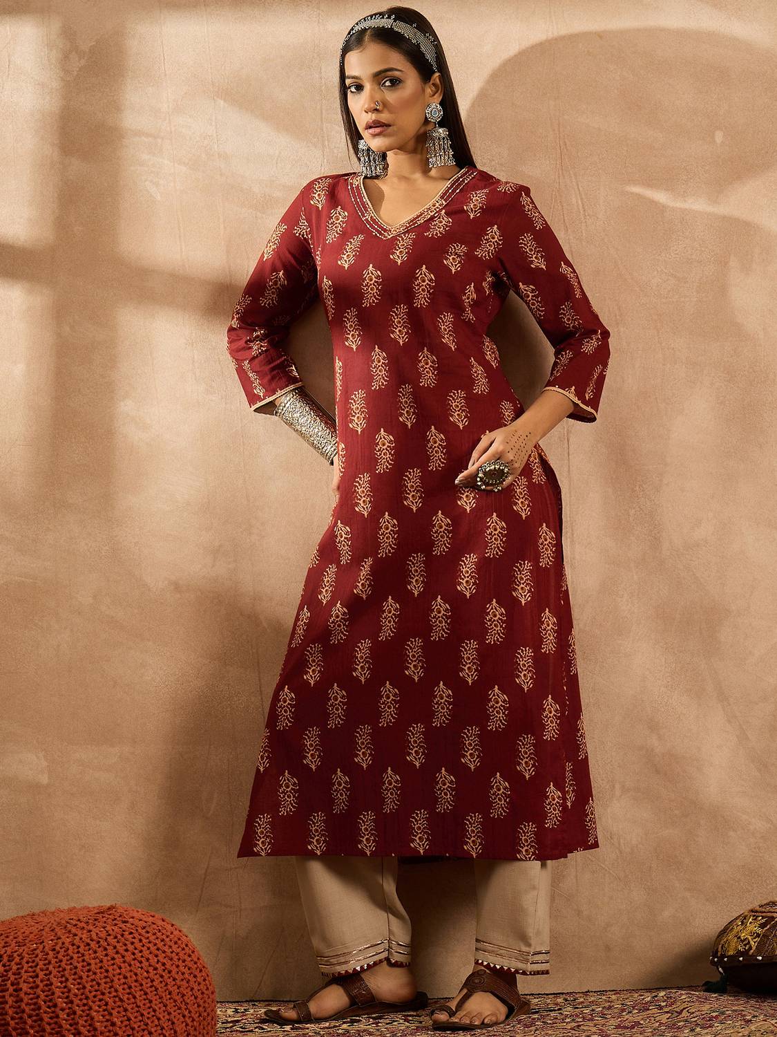 Indo Era Women Self Design Pure Cotton Straight Kurta (Maroon)