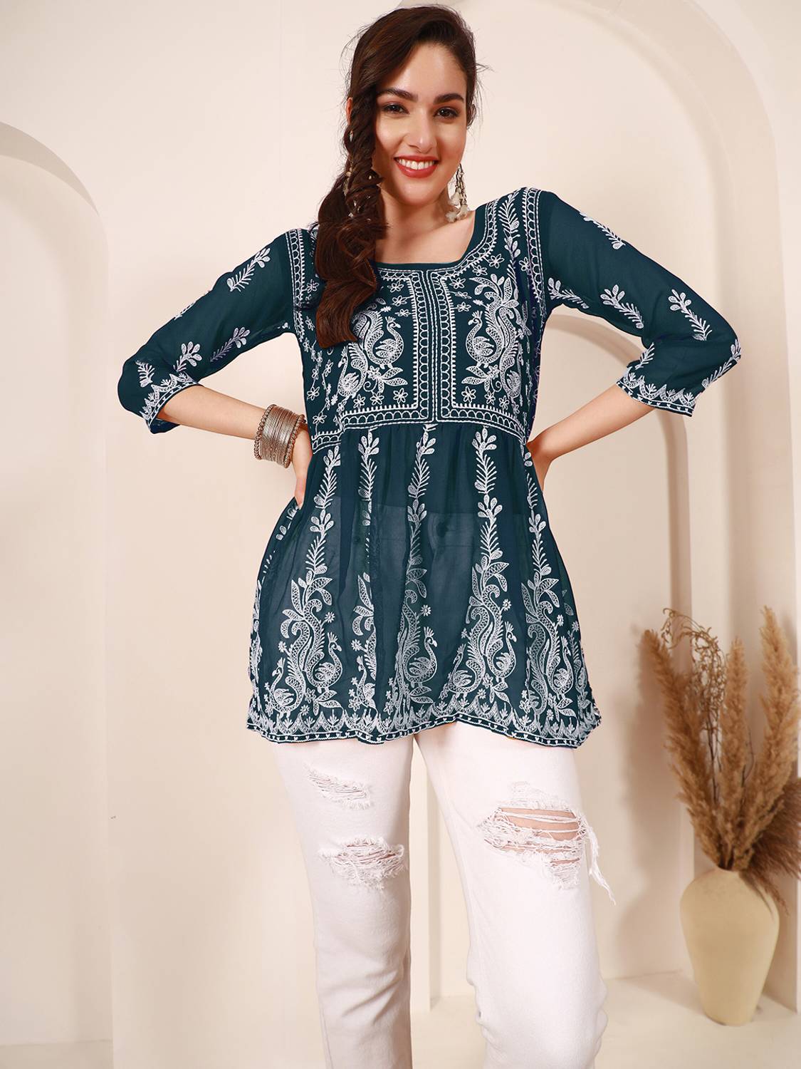 Youthnic Women Chikan Embroidery Georgette Flared Kurta (Green)