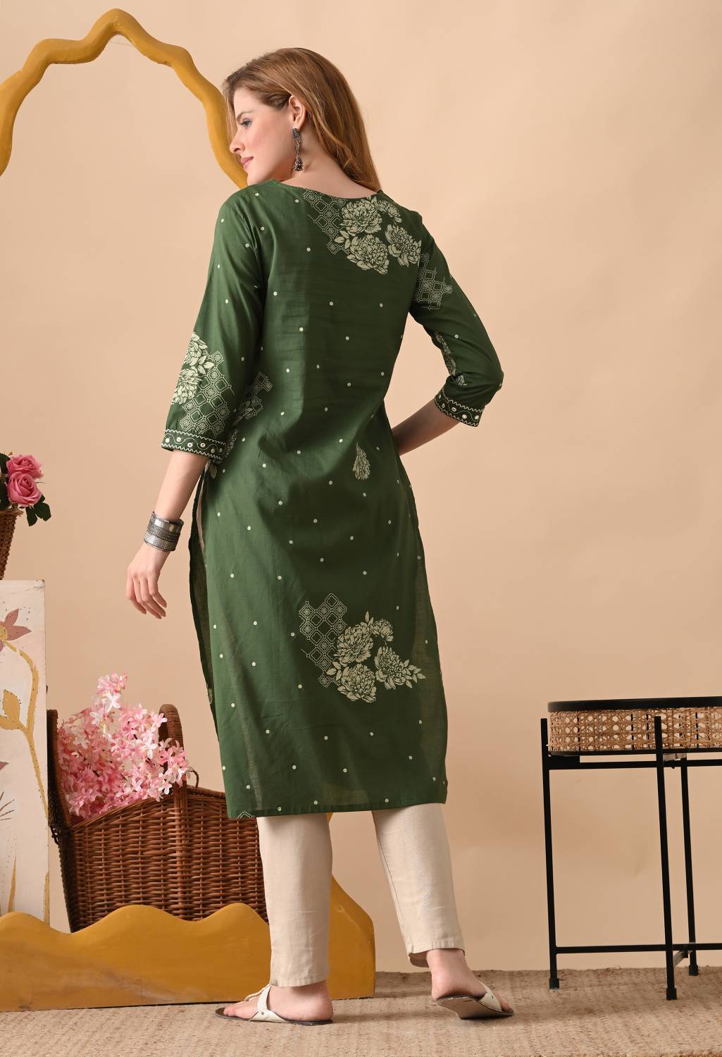 PHYSIL Women Embroidered Floral Print Straight Kurta - Image 2