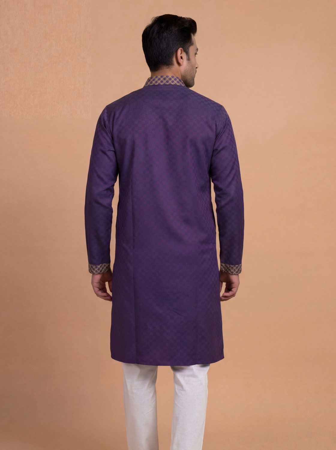 Image of Tibra Collection Men Embroidered Straight Kurta