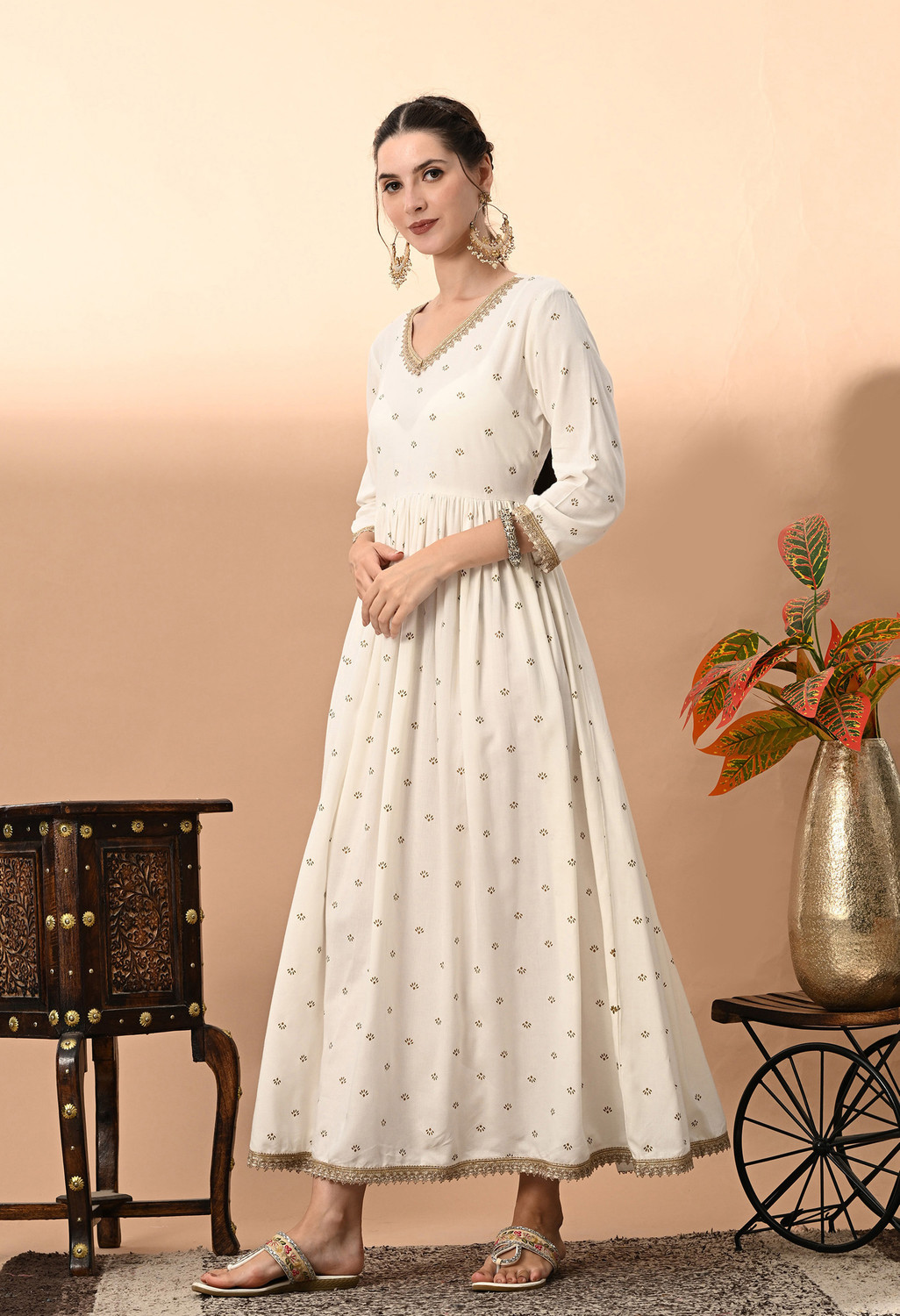 Image of vidhani Women Printed Anarkali Kurta