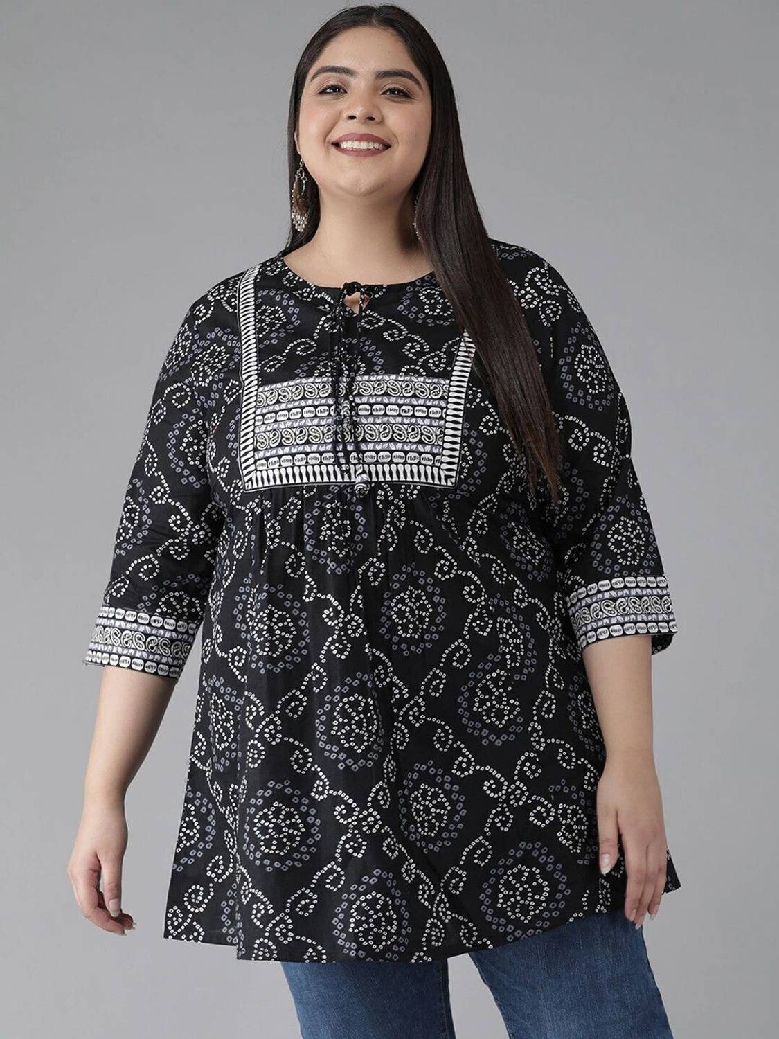 AKIKO Women Printed Cotton Blend A-line Kurta (Black)