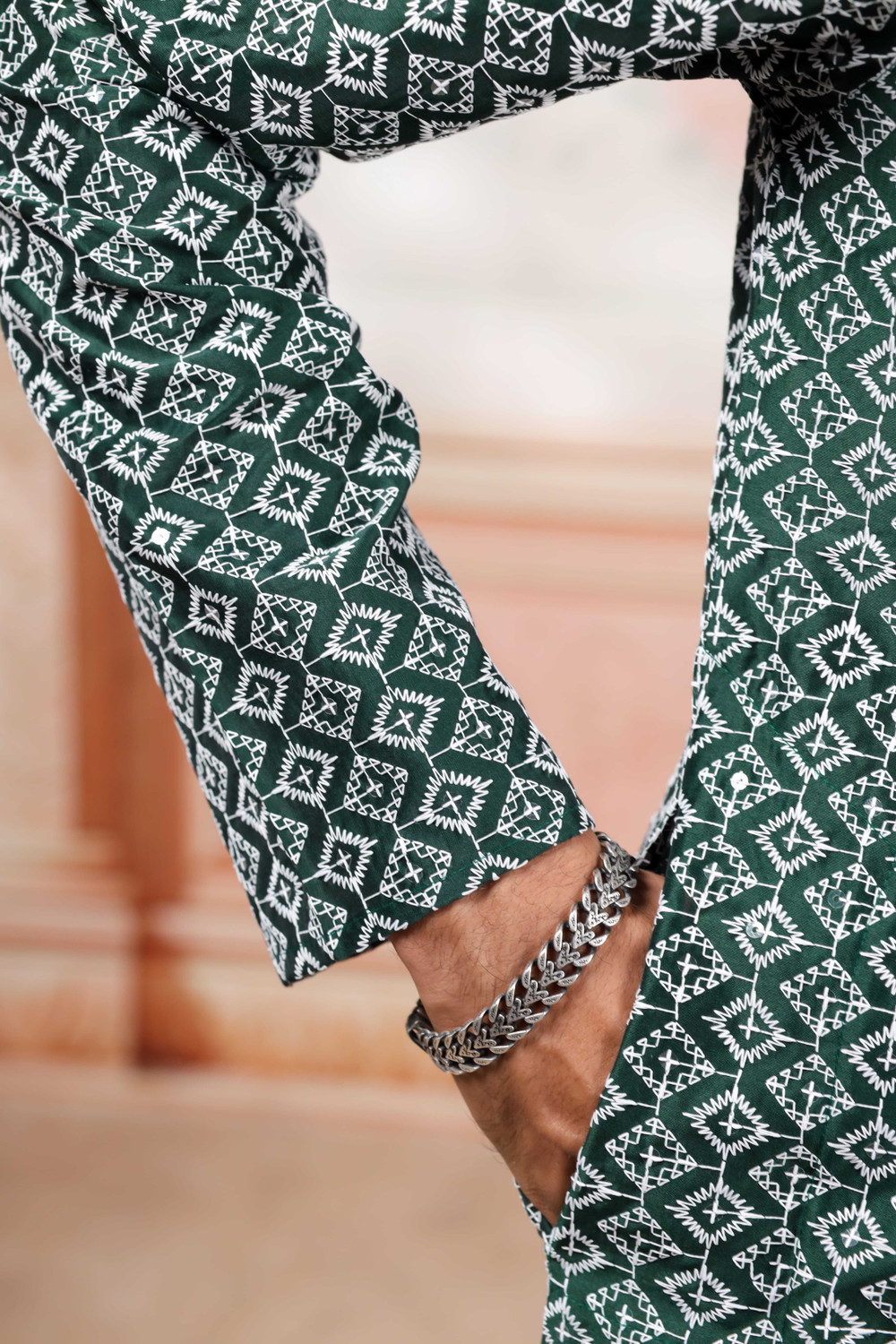 Image of Koshin Men Embroidered Straight Kurta