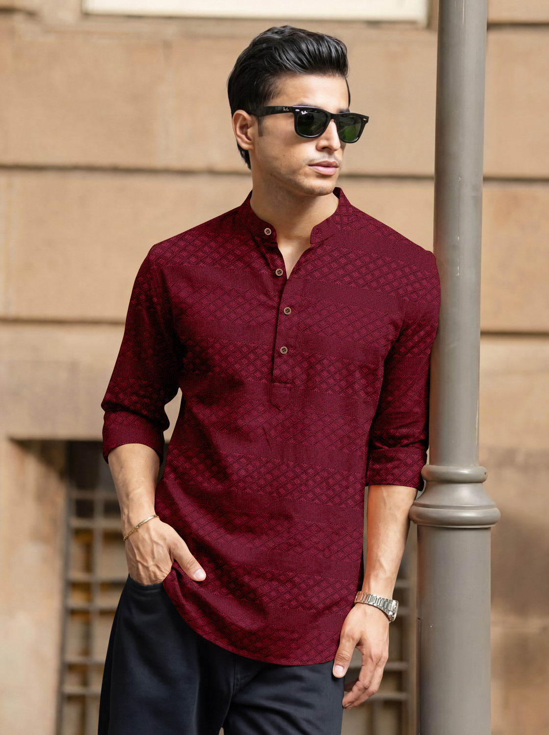 Image of VELLOSTA Men Self Design Straight Kurta