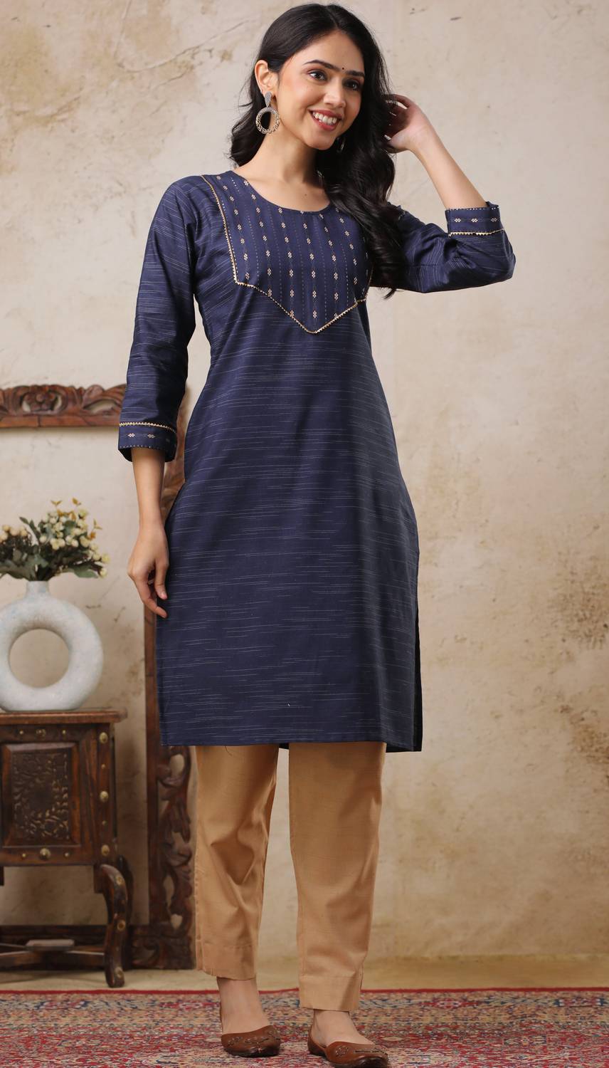Auzanoor Collection Women Printed Straight Kurta