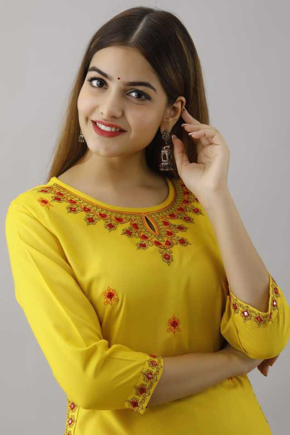 Image of Mehsoos Fashion Women Embroidered Straight Kurta