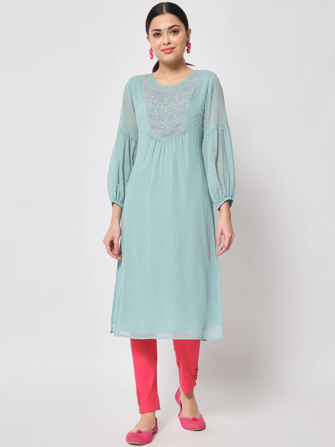 ARDITA Women Embroidered Straight Kurta