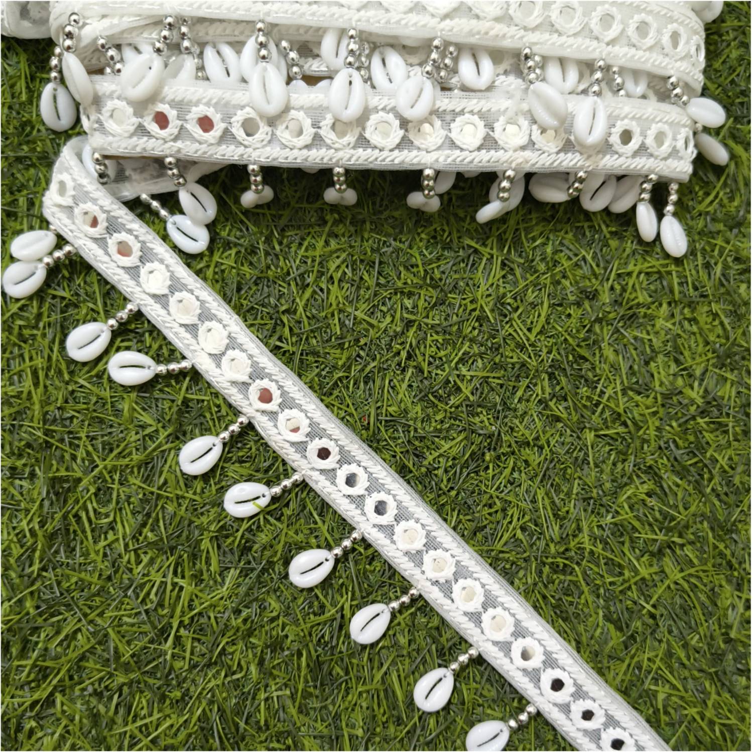 ARKID 1.5 inch Mirror Koudi Lace white colour signest Designs 4 meters Lace Reel