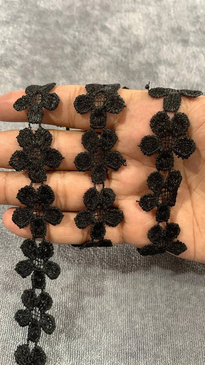 AKSHALI Black-Flower Gpo Lace Border Reel for Saree,Dress,Kurtis,Dupatta,Craft,Suit (4.50 Mtr) Lace Reel