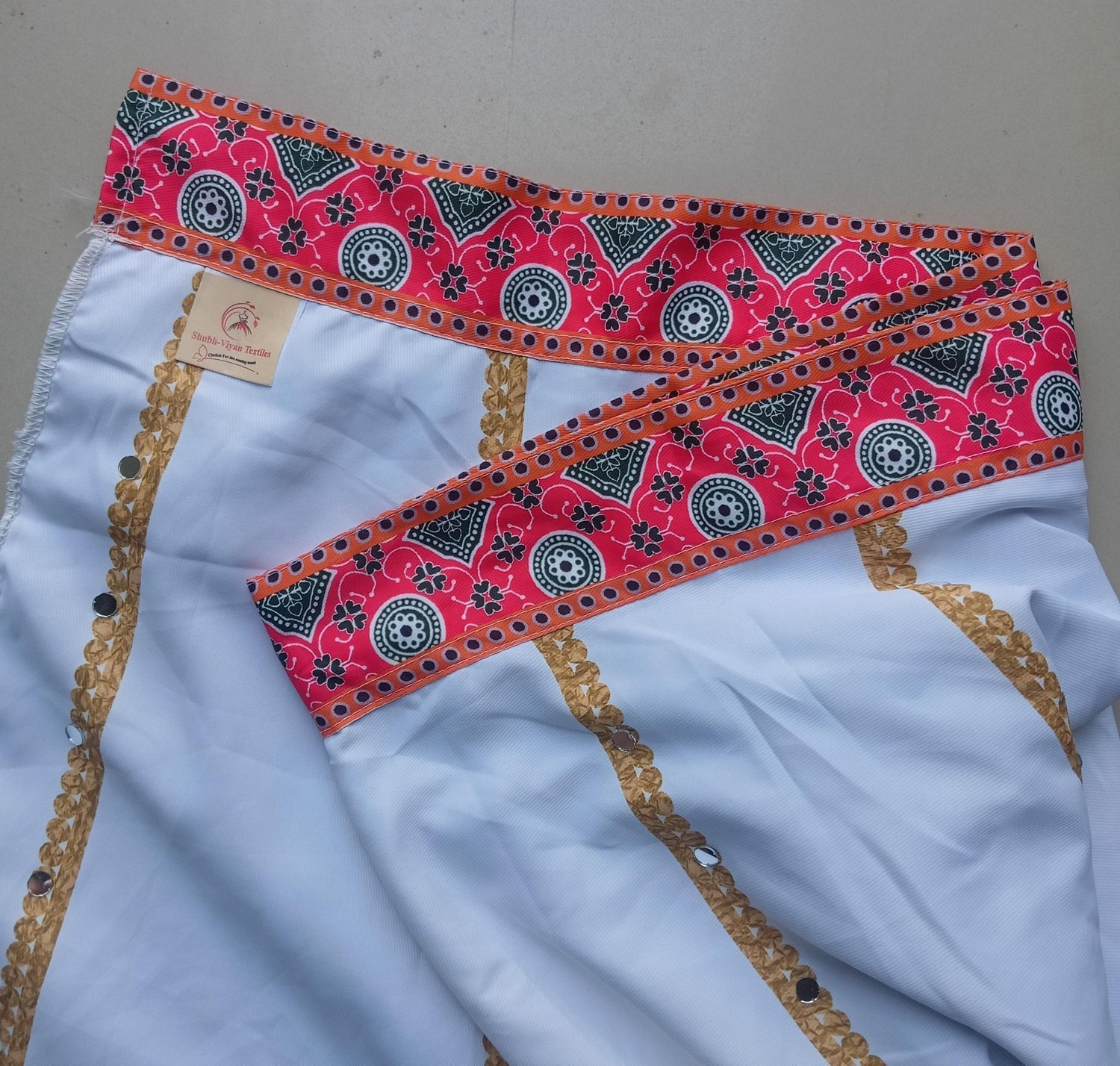 Image of Shubh-Viyan Textiles Bandhani, Floral Print, Printed, Geometric Print, Leheriya, Digital Print Semi Stitched Lehenga Choli