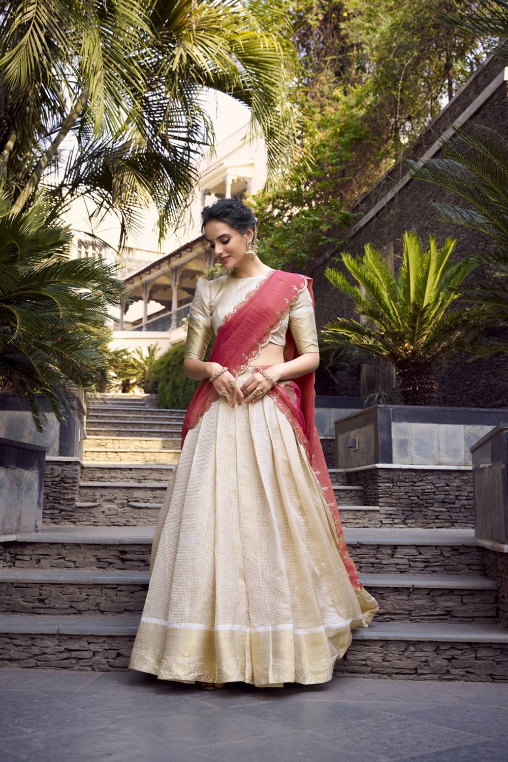LookNbook Solid Semi Stitched Lehenga Choli White