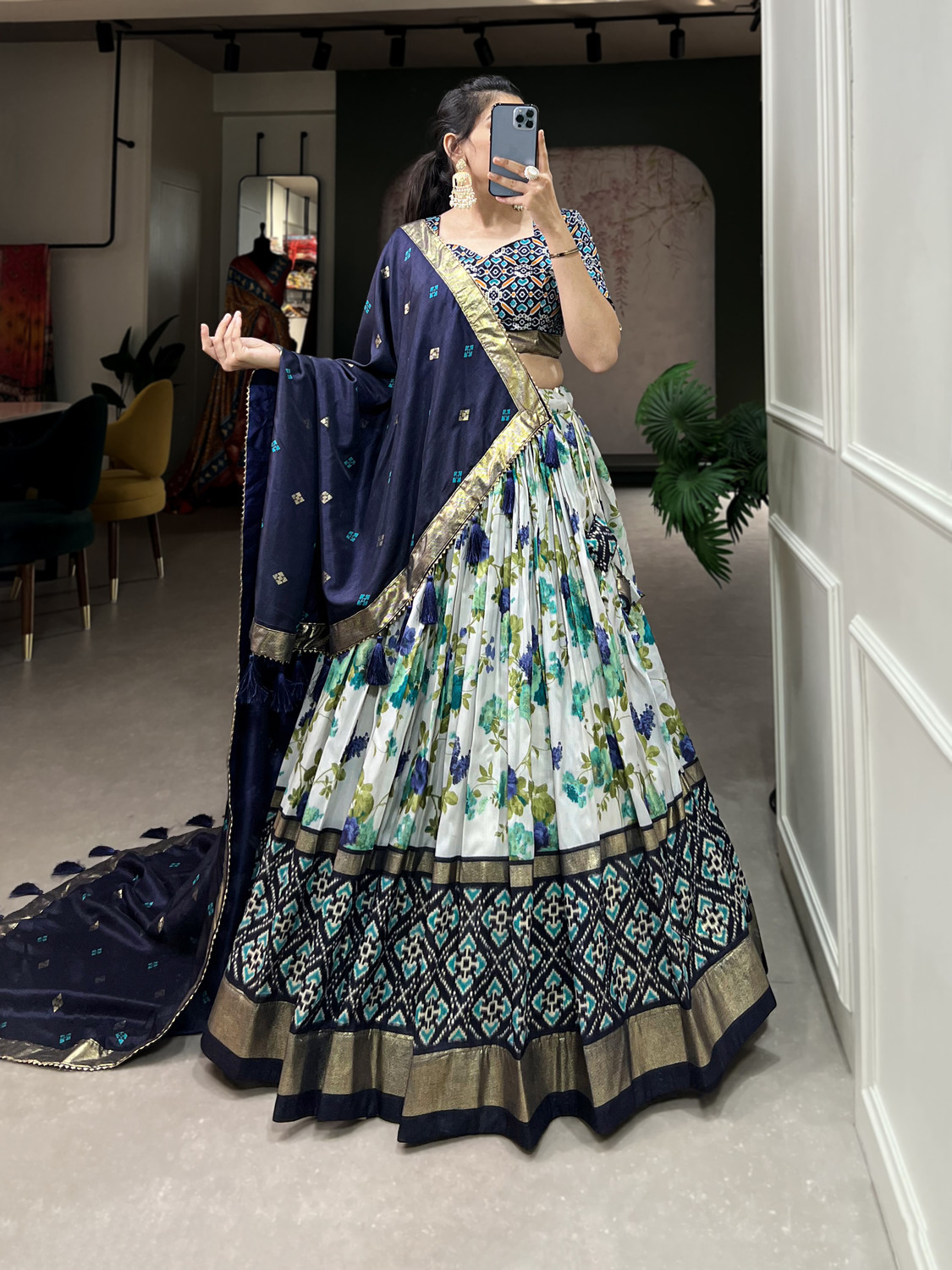 Image of HETRANG CREATION Floral Print Semi Stitched Lehenga Choli