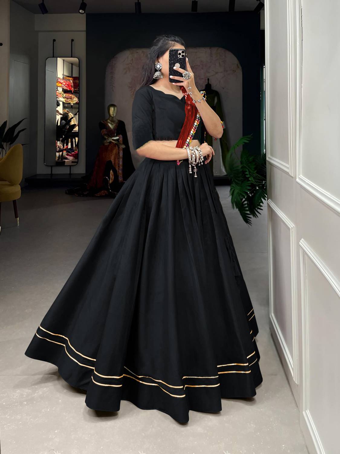 AAYUSHYAM ENTERPRISE Solid Semi Stitched Lehenga Choli