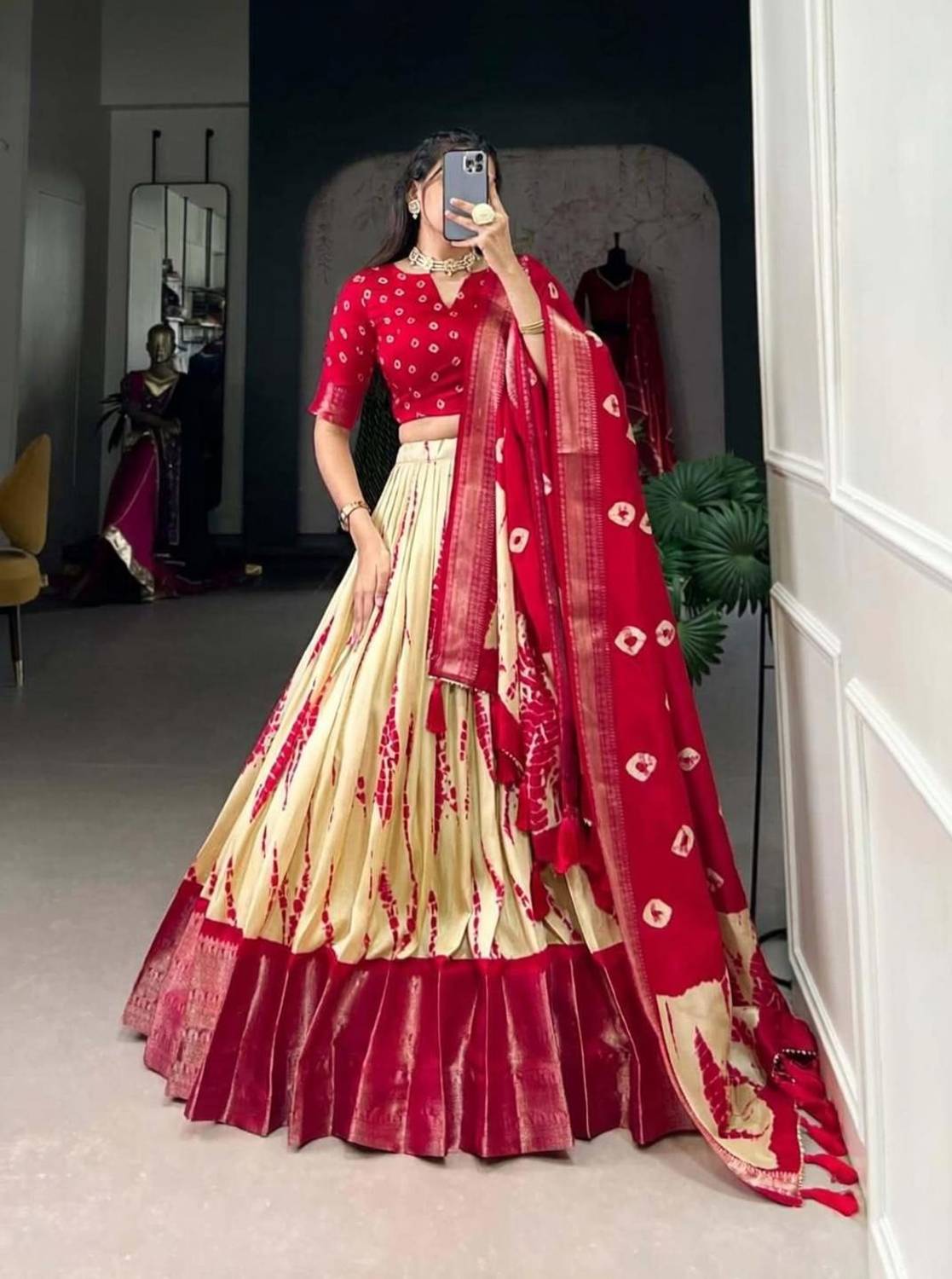 AAYUSHYAM ENTERPRISE Printed Semi Stitched Lehenga Choli