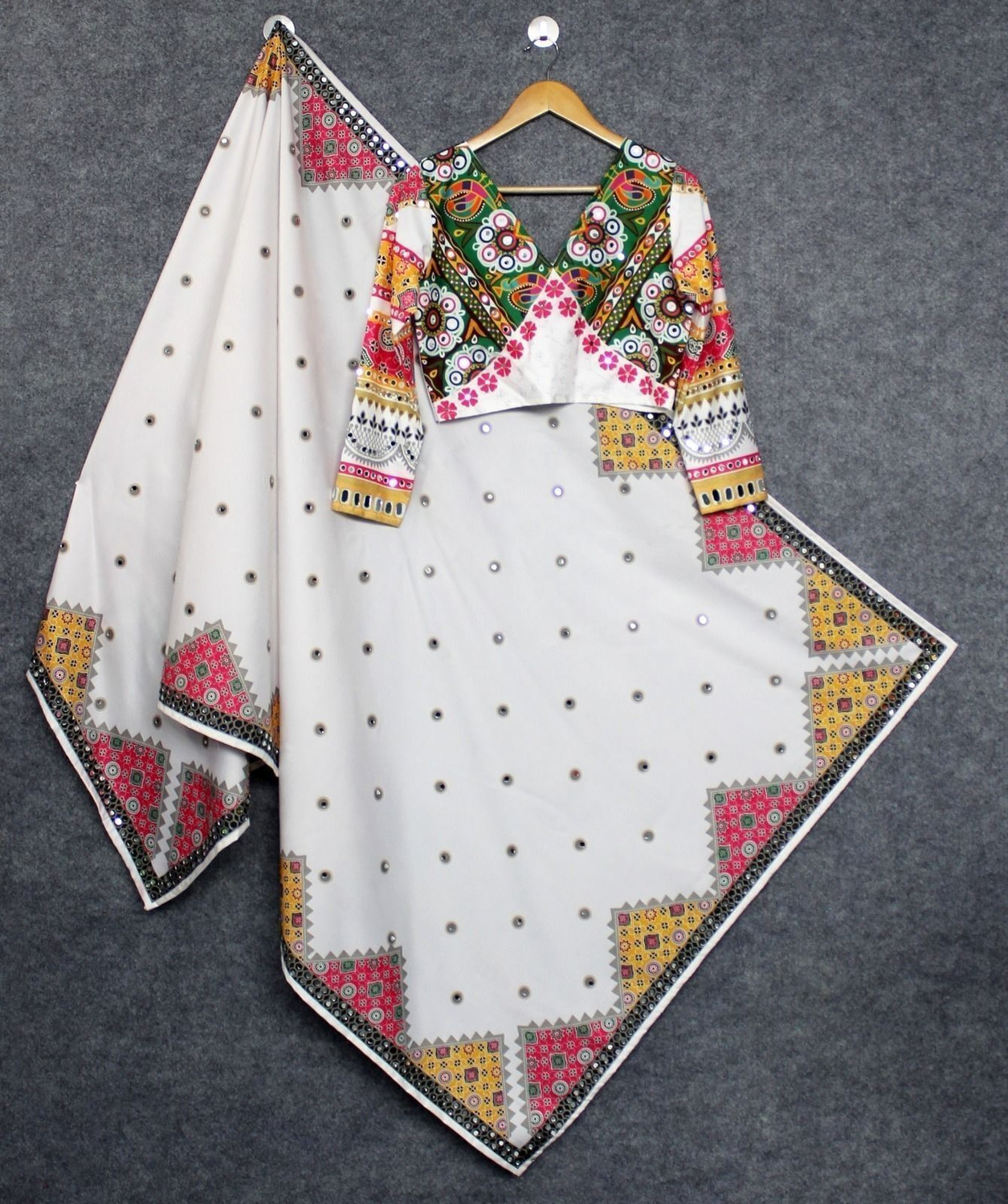 Image of Shubh-Viyan Textiles Bandhani, Floral Print, Printed, Geometric Print, Leheriya, Digital Print Semi Stitched Lehenga Choli