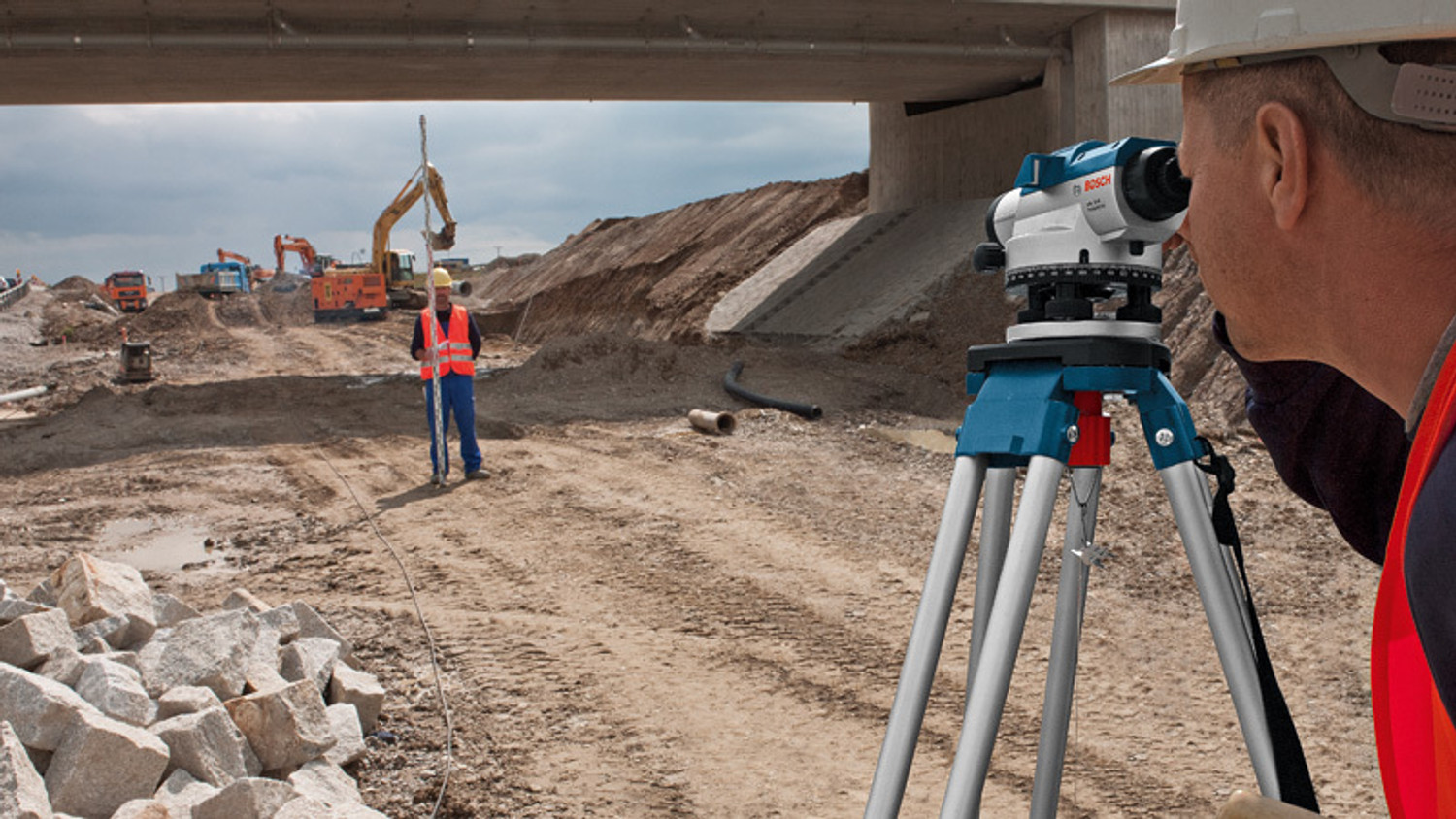 Image of BOSCH GOL 26D Professional Optical Level, Non-magnetic Engineer's Precision Level