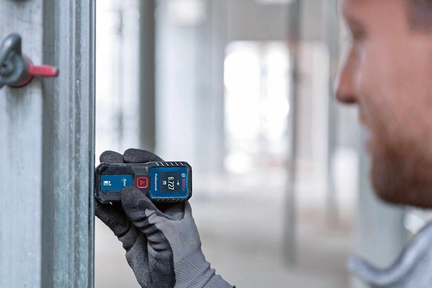 Image of BOSCH GLM 30-23 Laser Range Finder / Distance Measurer 0.15-30m, Non-magnetic Line Level