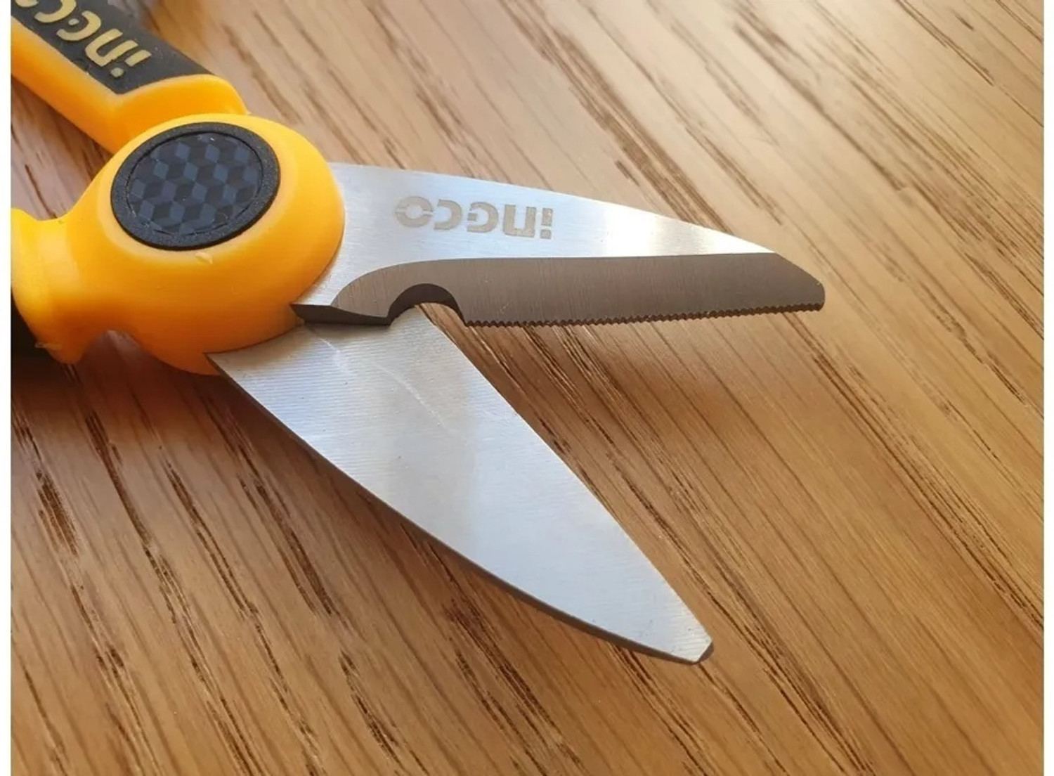 Image of INGCO HES02855 Electrician's Scissors Lever Tool