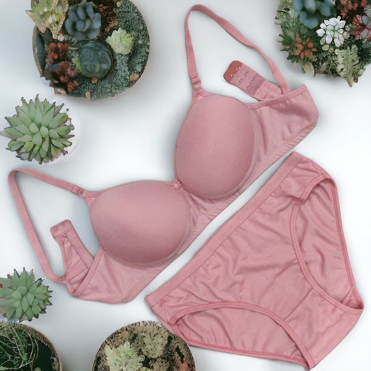 Image of Oumar Bibi Lingerie Set