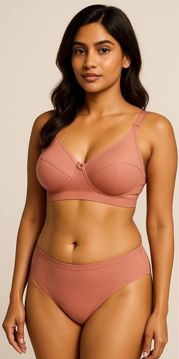 Image of Oumar Bibi Lingerie Set