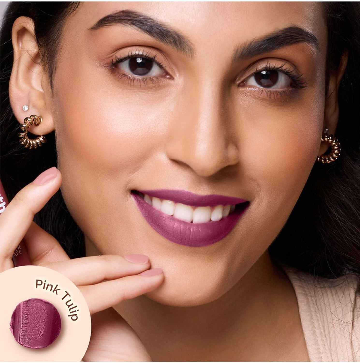 Image of Mamaearth Moisture Matte Longstay Mini Lipstick with Avocado Oil & Vitamin E