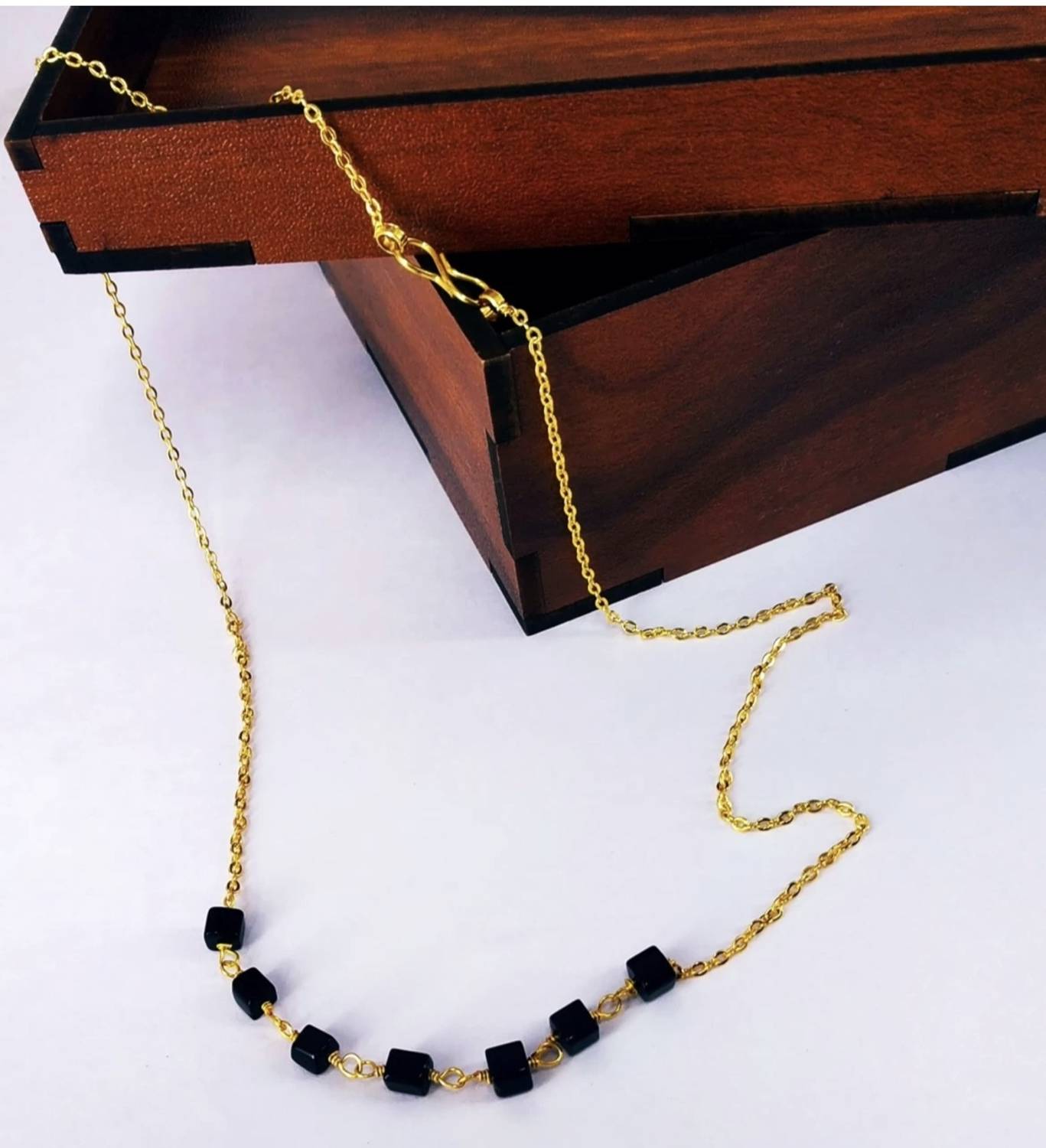 Aviman Creations Simple Designer gold chain handcrafted mangalsutra set Brass Mangalsutra