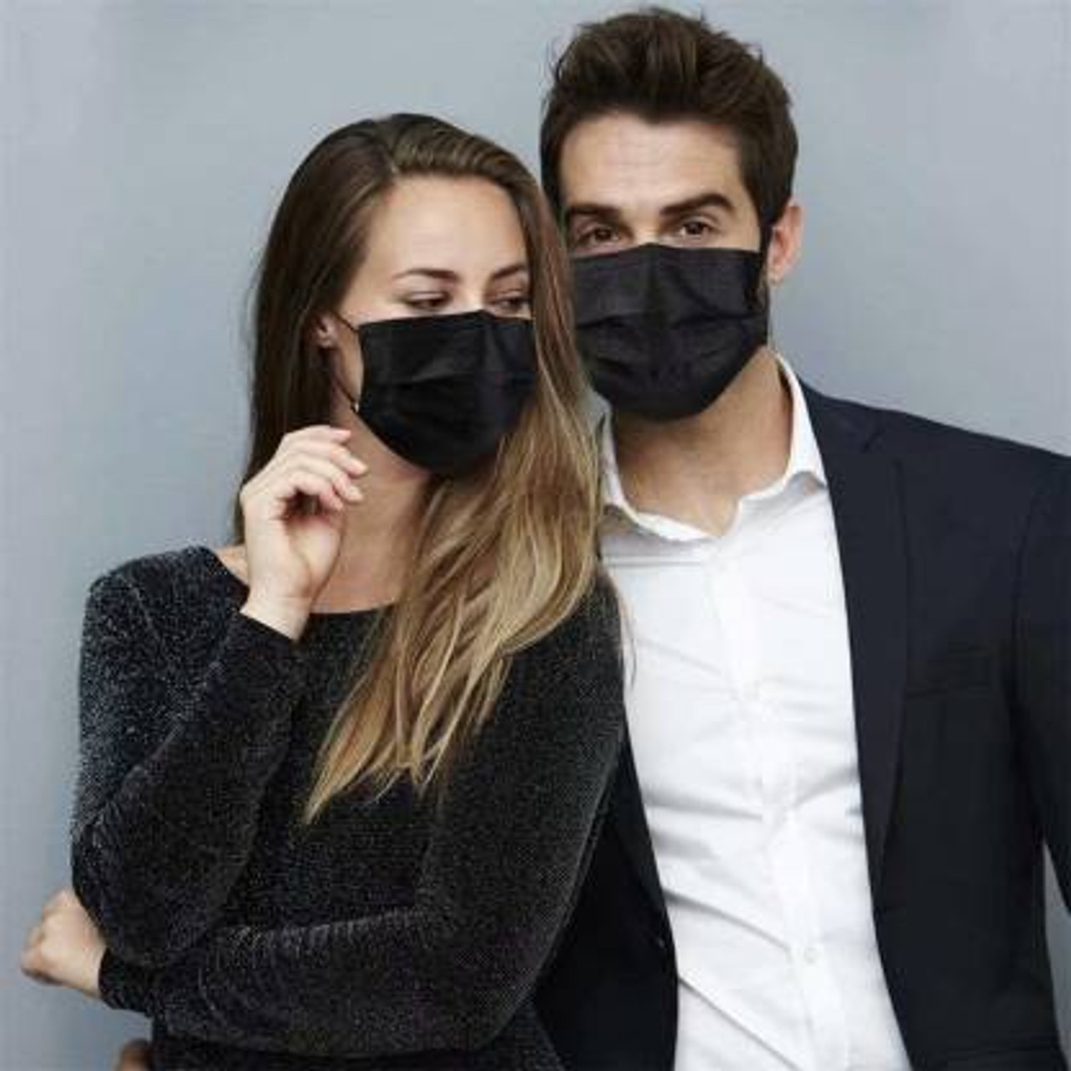 Image of Vaghani 200Pcs With Pin Black and Blur 3 Ply Pharmaceutical Surgical Mask with 3 Layer 3 Ply Surgical Mask (200 Pcs ( Black +Blue)) Surgical Mask With Melt Blown Fabric Layer