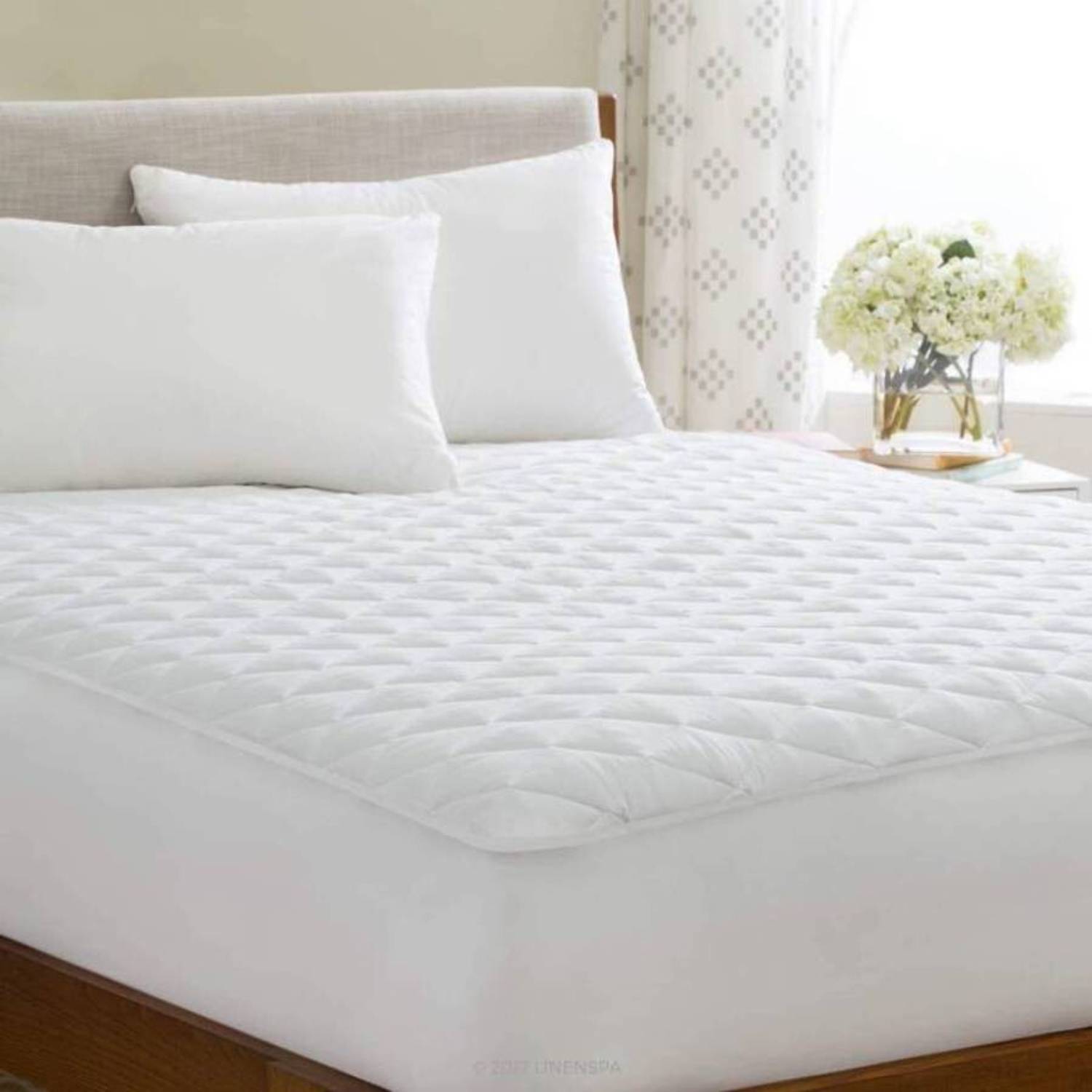 Adithya Double Size Elastic Strap Micro Breathable, Stretchable, Waterproof Mattress Cover