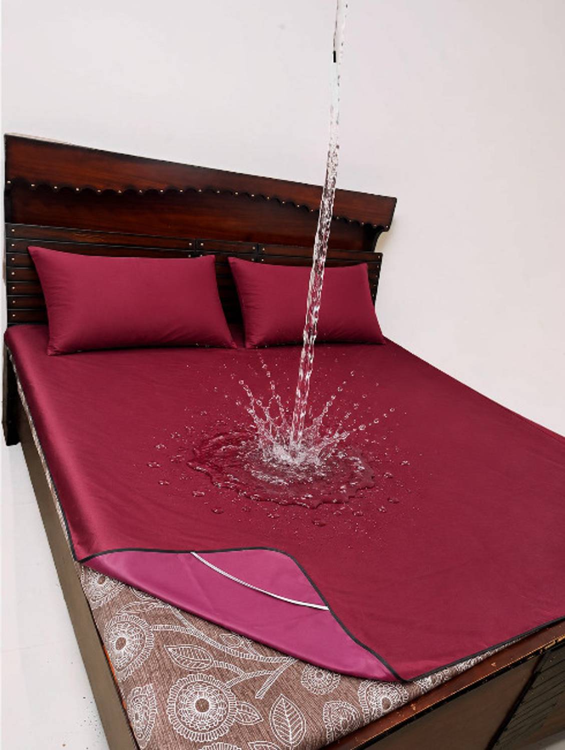 AMMEV King Size Elastic Strap Polyster Waterproof Mattress Cover