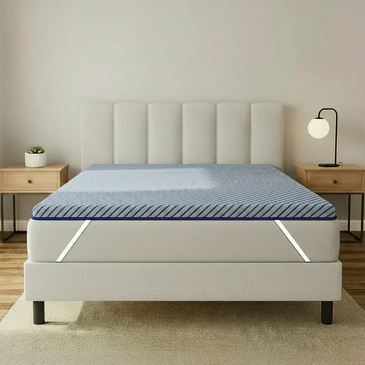 Image of SleepyHug 2 inch (5.08 cm) Queen Size Foam Breathable Mattress Topper